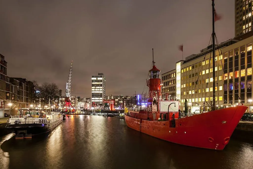 Red Apple Centre Luxury 2 Bedroom Apartment Rotterdam Netherlands