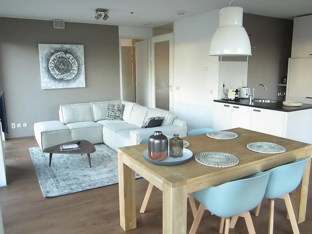 Red Apple Centre Luxury 2 Bedroom Apartment Rotterdam