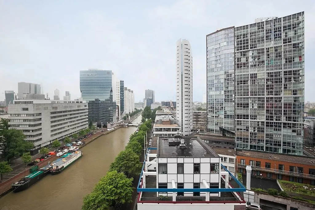 Red Apple Centre Luxury 2 Bedroom Apartment Rotterdam